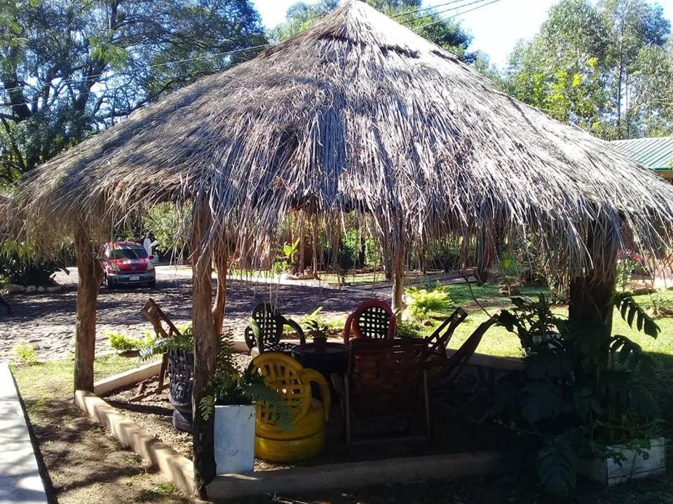 Cabanas Y Boungalow Don Oscar Encarnación Exterior foto